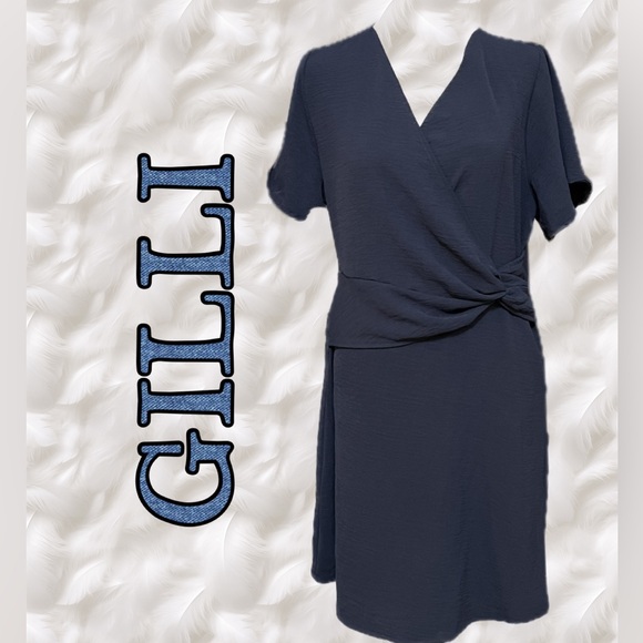 GILLI NAVY DRESS SIZE L. BUST 19” WAIST 14” LENGTH 34”. - Picture 1 of 13